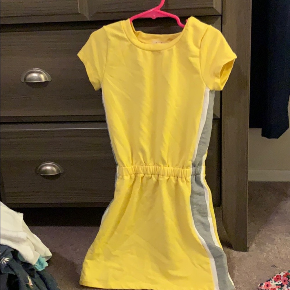 Athletic cotton yellow stripe side graywhite dress